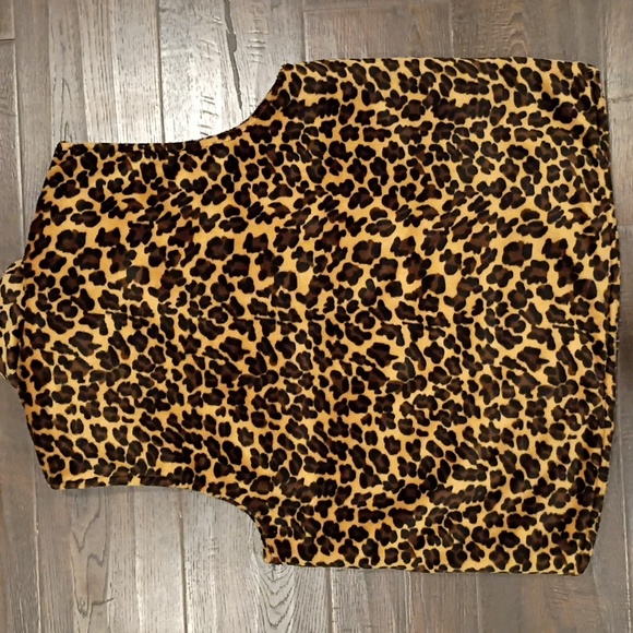 Leopard Print Faux Fur Quilted Vest Size Medium - Picture 2 of 4
